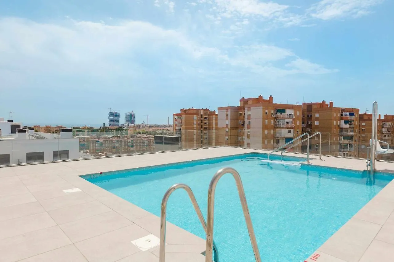Cosmopolitan Apt & Malaga Beach 0*,