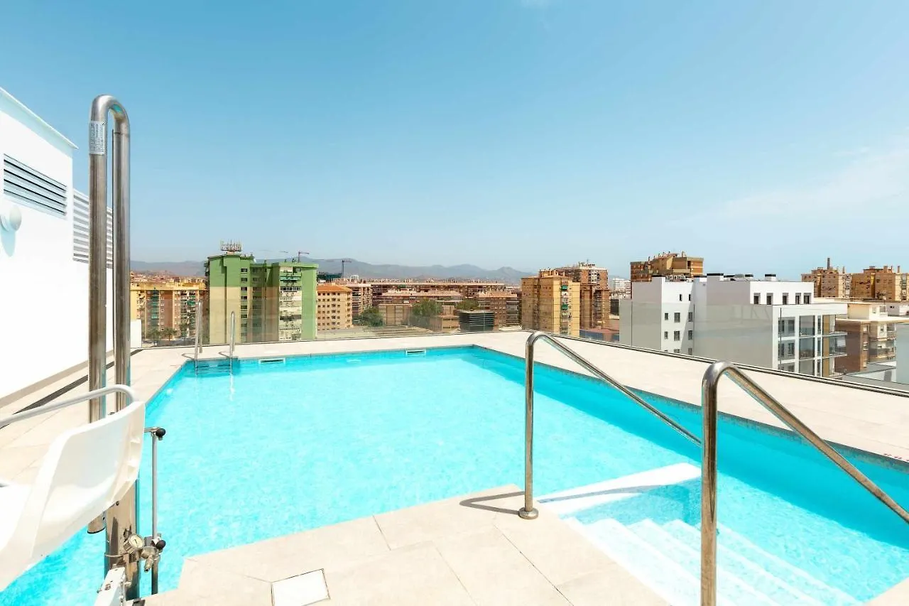 Cosmopolitan Apt & Malaga Beach